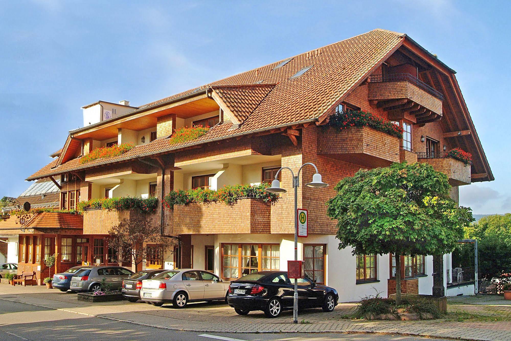 Hotel Restaurant Vinothek Lamm Bad Herrenalb Exterior photo